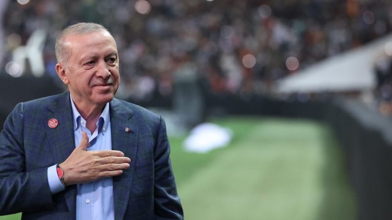 AK Parti Gençlik Kolları’nın Erdoğan’a ithafen hazırladığı şarkı beğeni topladı